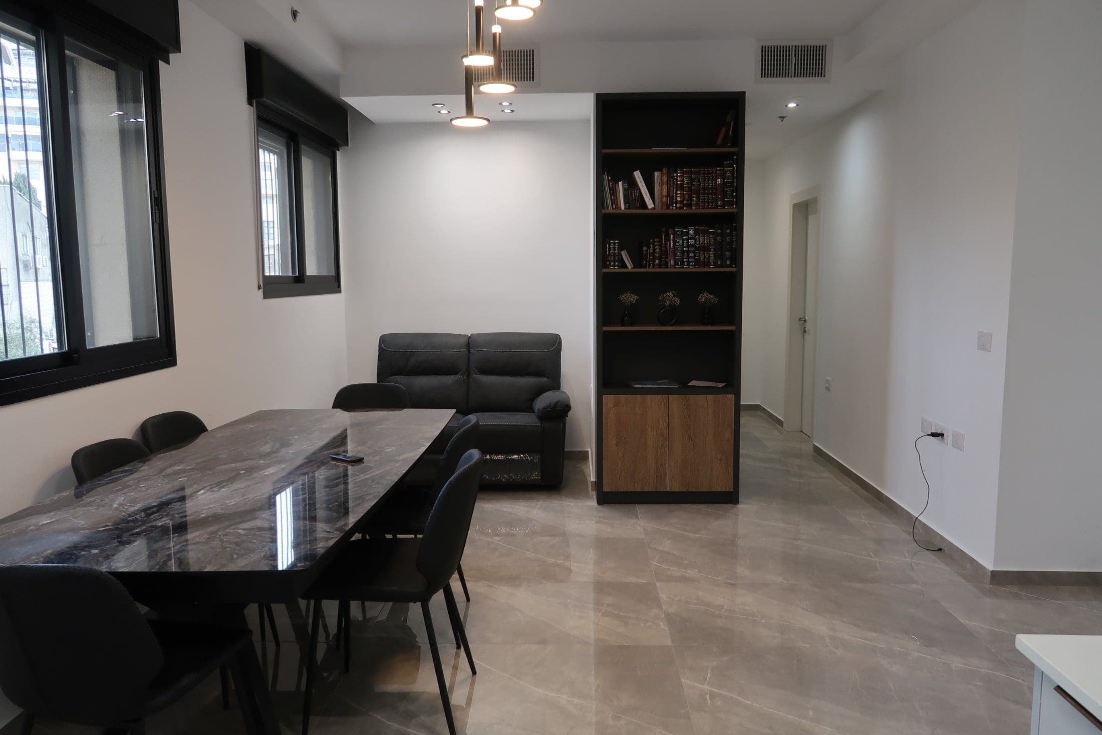 Brand new 1,5 bedroom apt