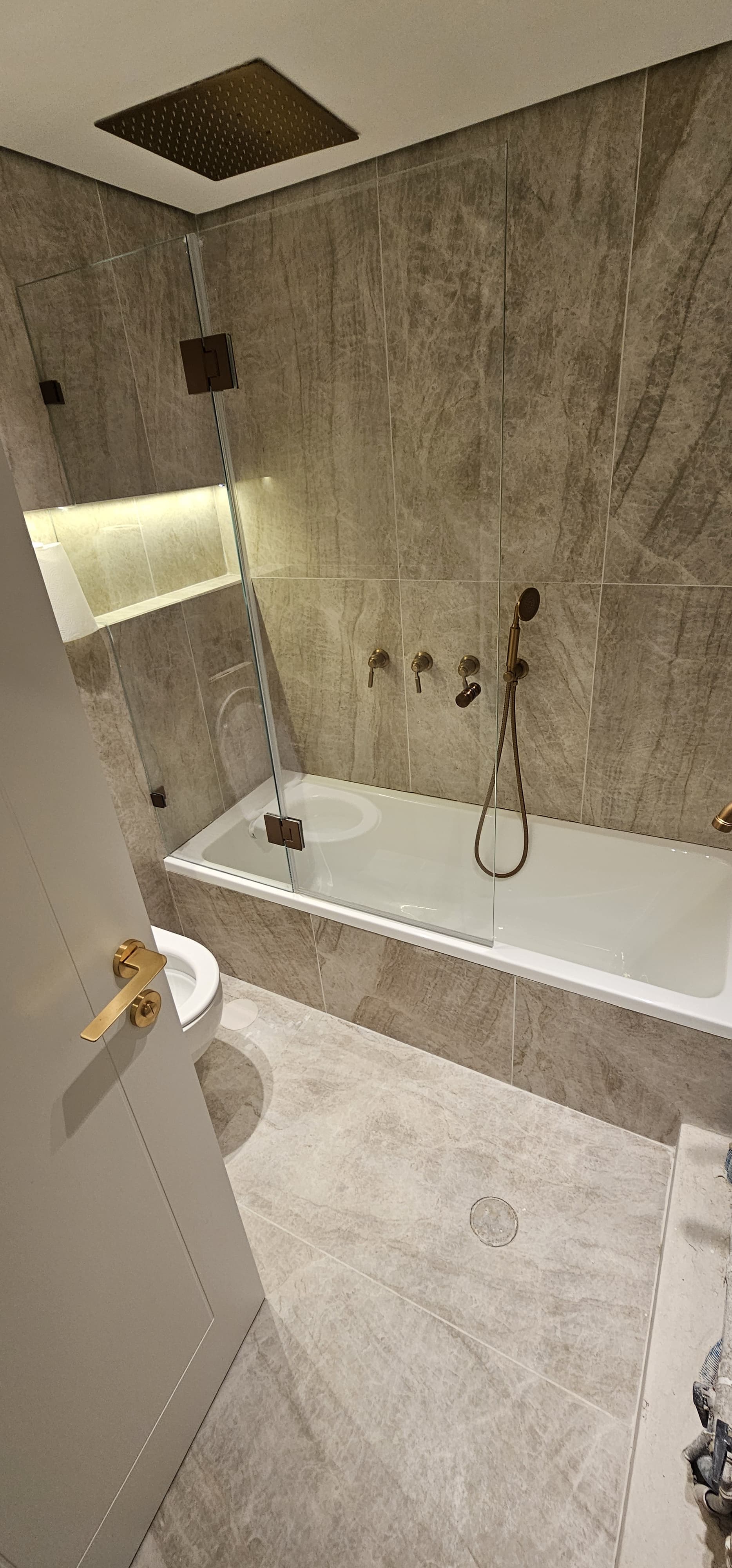 3 Bedroom on Dover Shalom Street, Belz