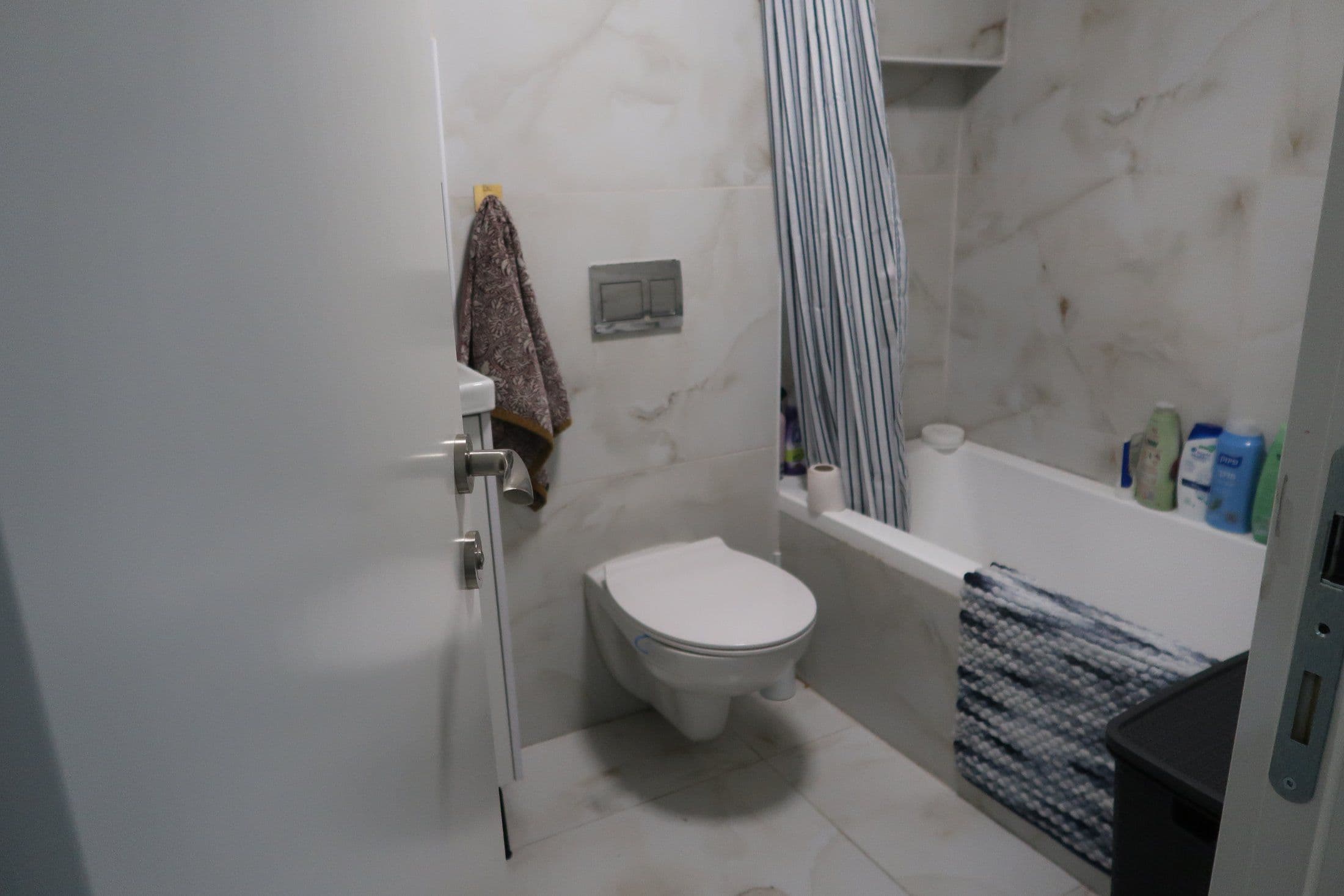 1.5 Bedroom Apt in Romema