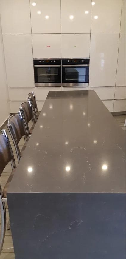 Luxurious long and short term rental ganei romema 3 bedrooms