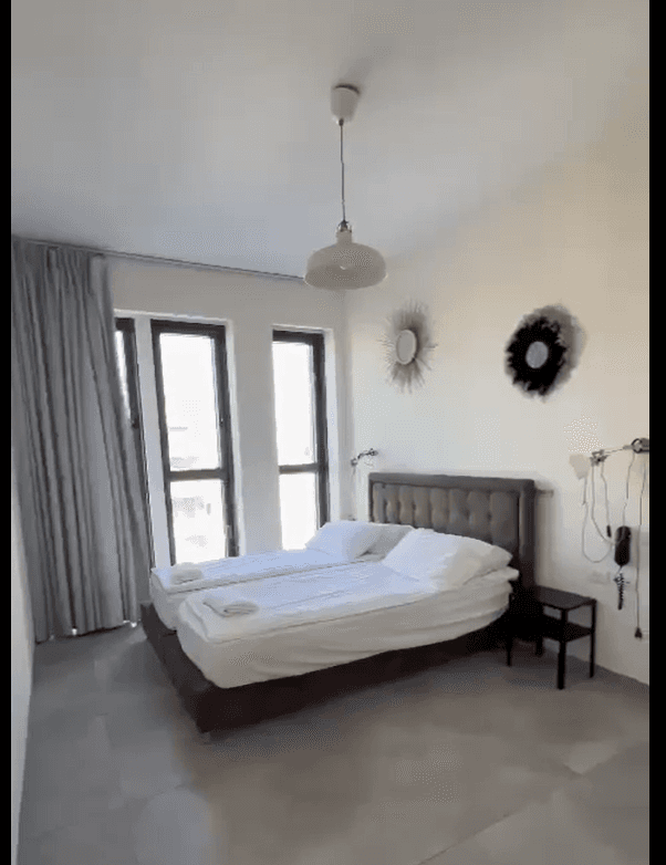 Gorgeous 2 bedroom in J tower Yaffo